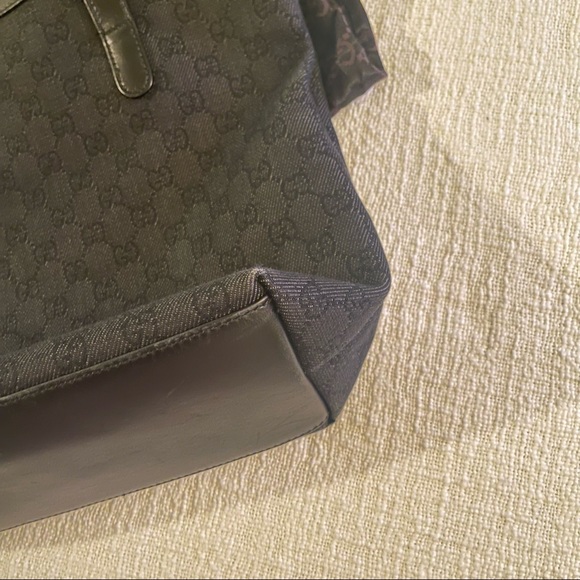 Gucci Black Canvas Tote - Picture 9 of 16